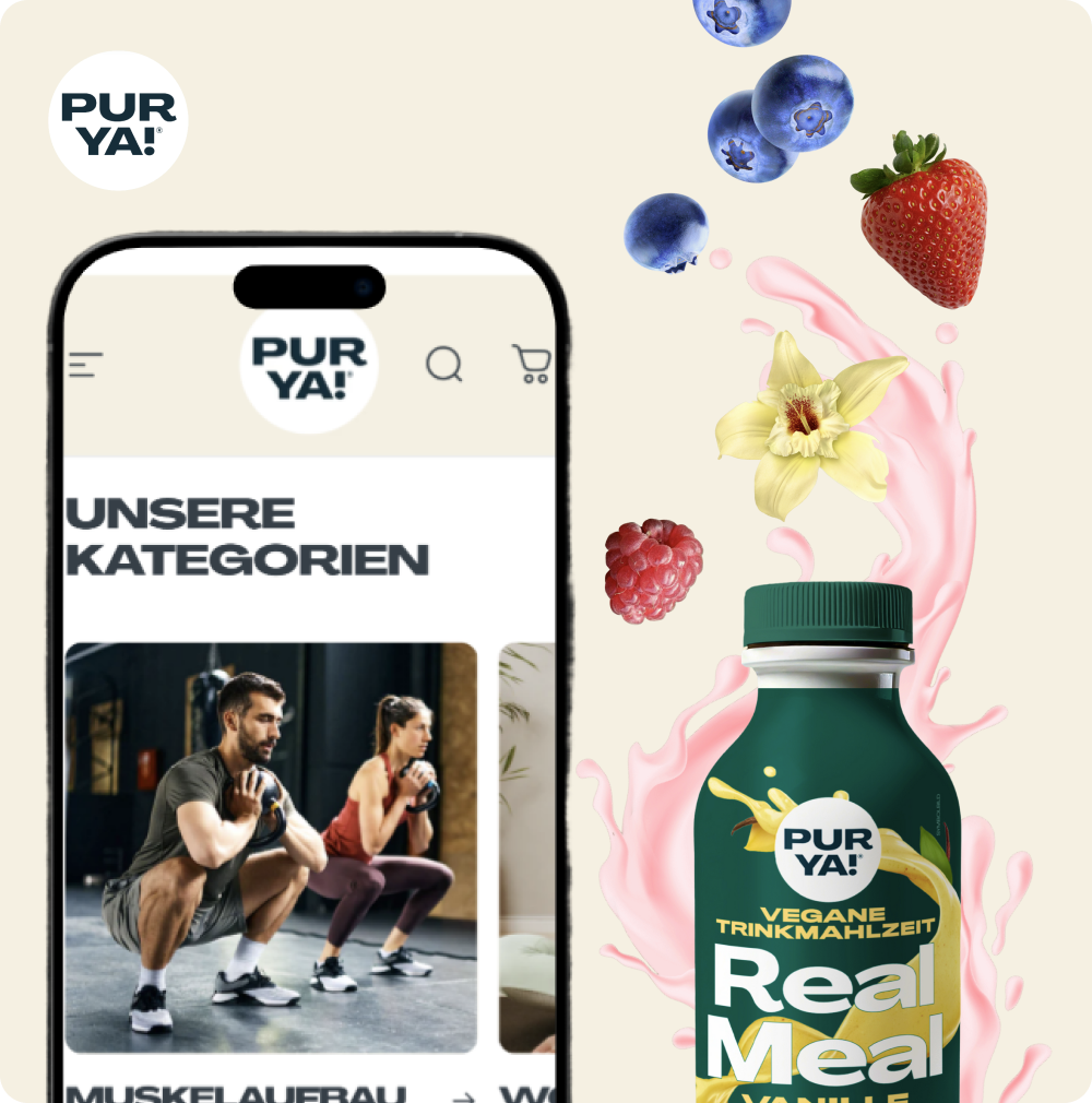 PurYa Onlineshop auf einem Smartphone neben einer veganen Trinkmahlzeit mit Beeren