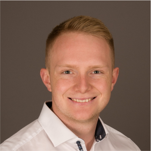 Portrait von Nicholas Ozgowicz, Senior Consultant Digital Marketing & Sales bei ABRIO GmbH
