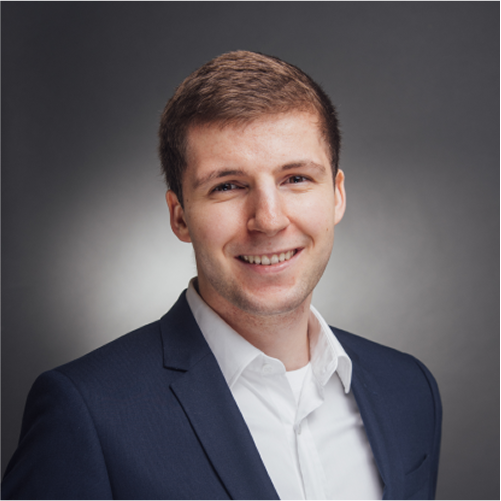 Portrait von Niklas Gölz, Senior Consultant E-Commerce Development bei ABRIO GmbH
